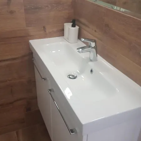 Mlynarska - Indywidualny Dostep * Piaseczno (Masovia)