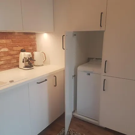 Mlynarska - Indywidualny Dostep Lägenhet *