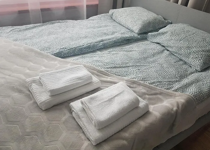 Apartment Mlynarska - Indywidualny Dostep *